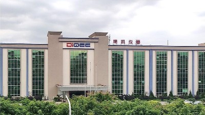 恒温恒湿<i style='color:red'>试验箱厂家</i>-不从众，只从心